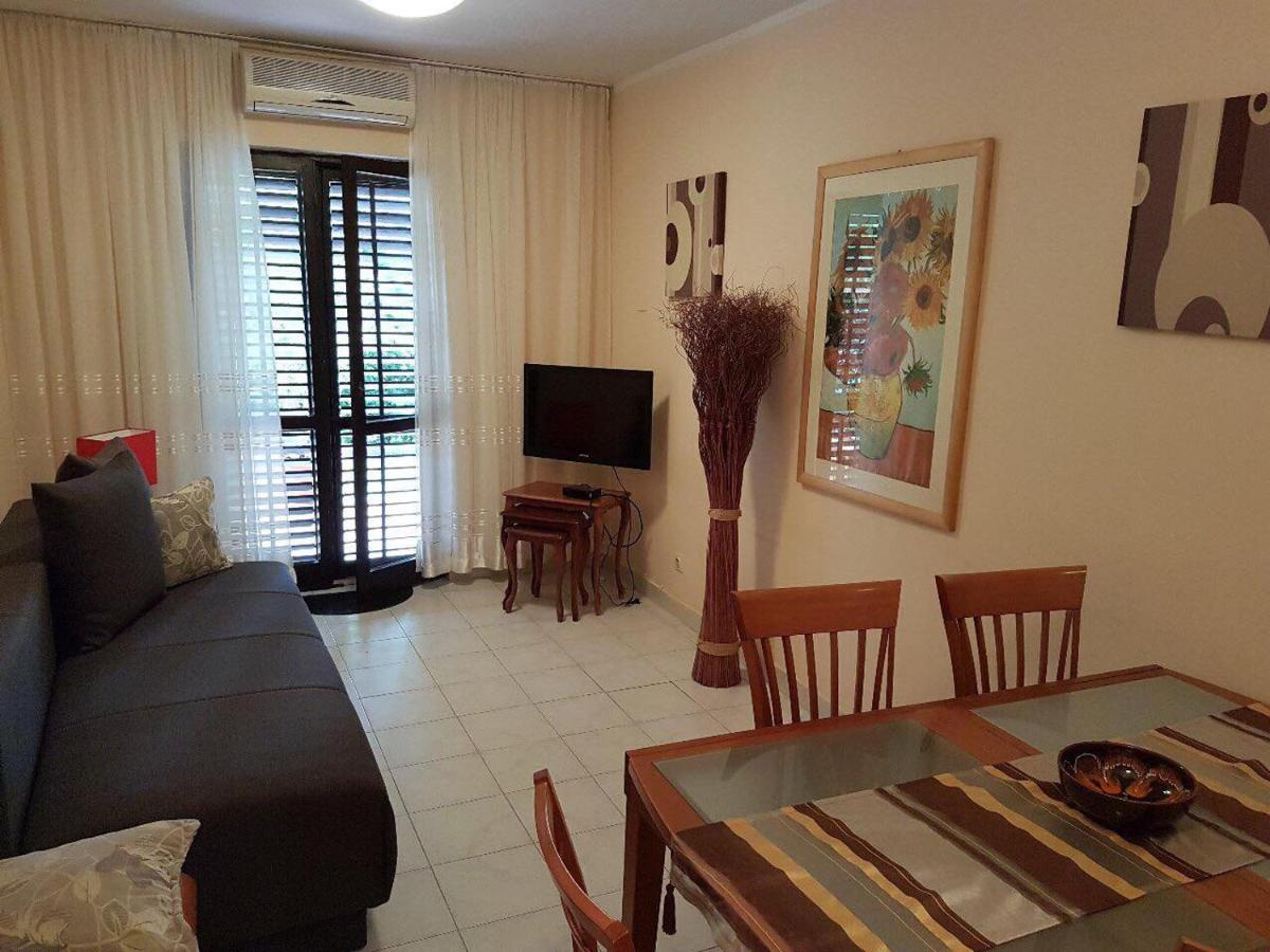 Apartmani I Sobe Goca Херцег-Новий Екстер'єр фото